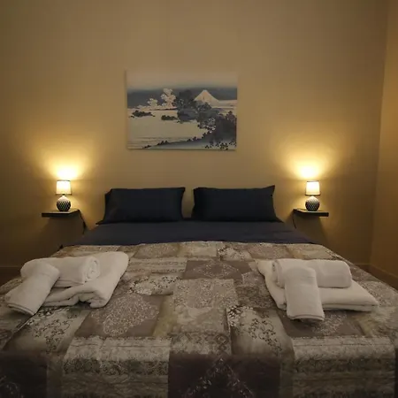 Casa Chrilu * باليرمو